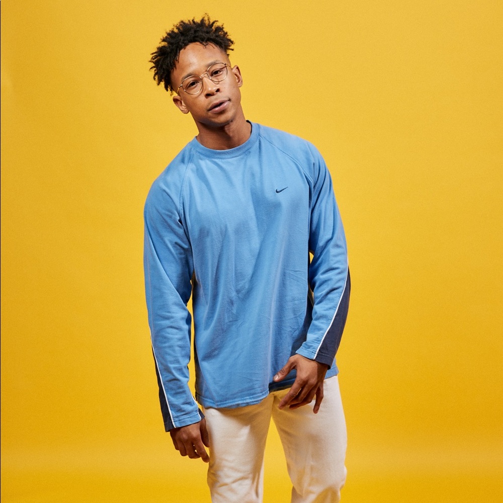 Nike Long Sleeve Essential